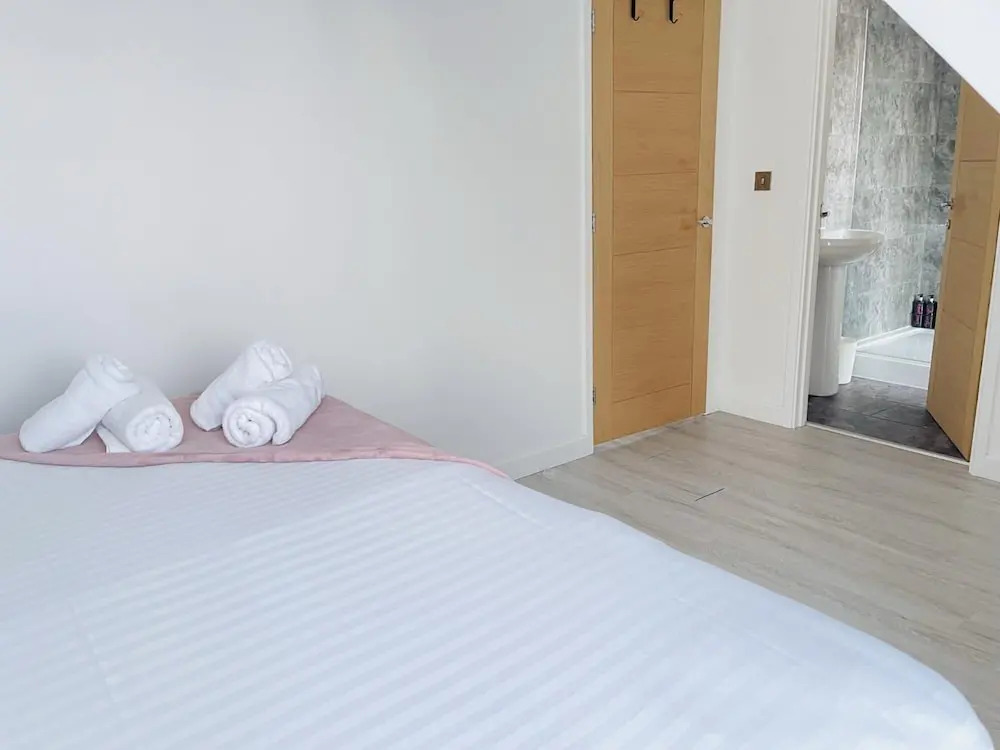 Quartz Apartment in Cambridge