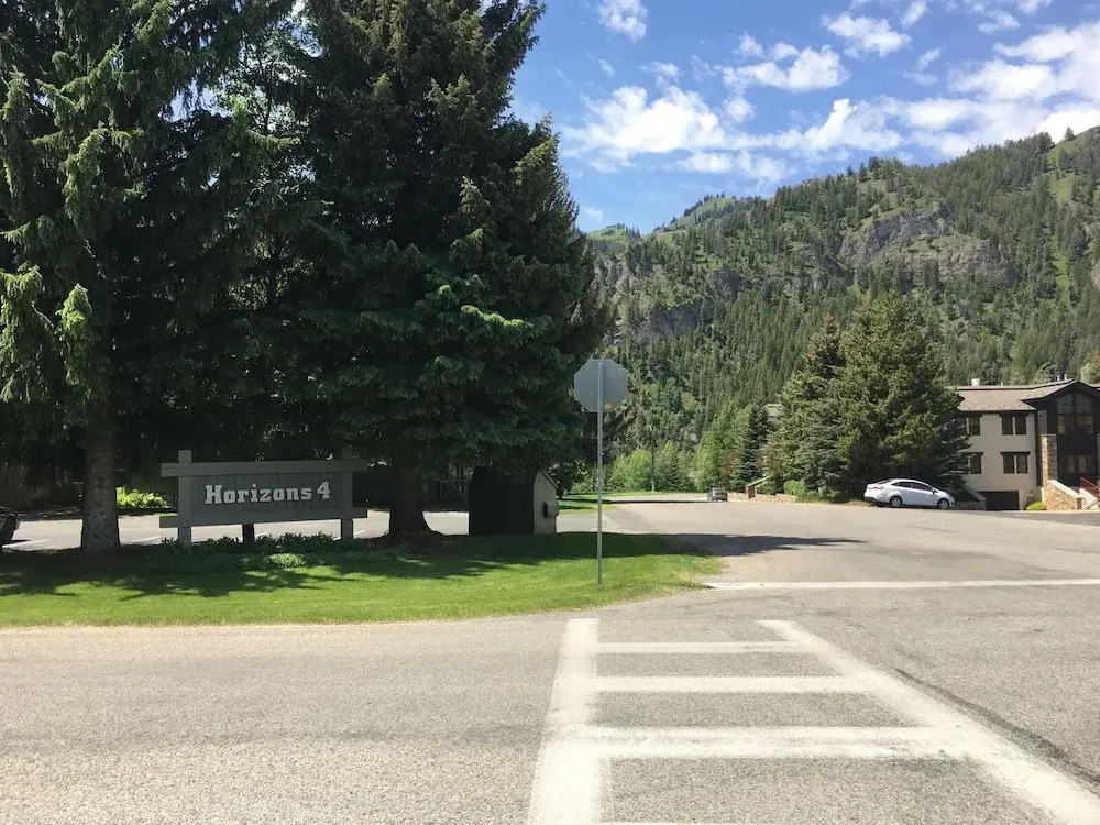 Sv155 - Walk to Lifts & Town - Hot Tub & Pool