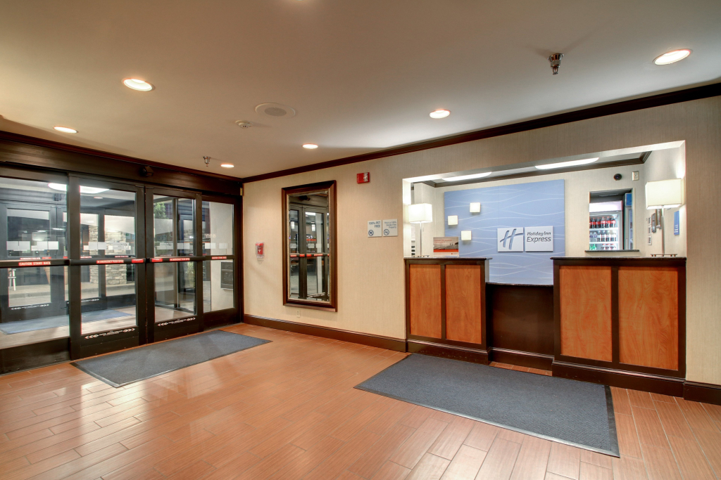 Holiday Inn Express Hotel Fort Campbell-Oak Grove by IHG