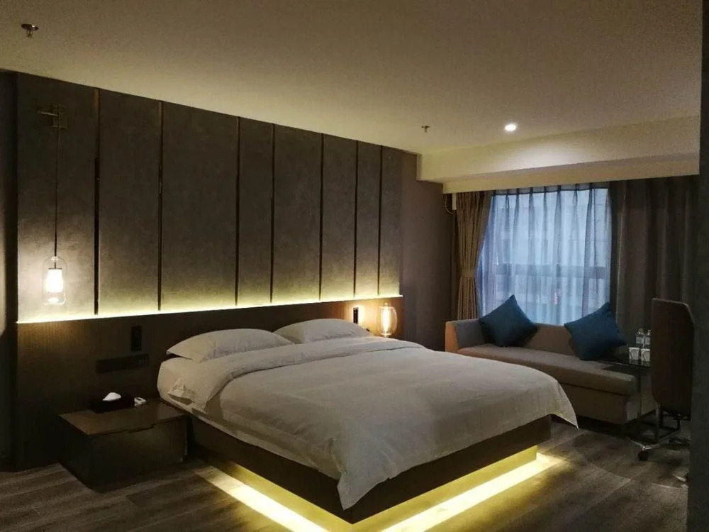 9H Hotel