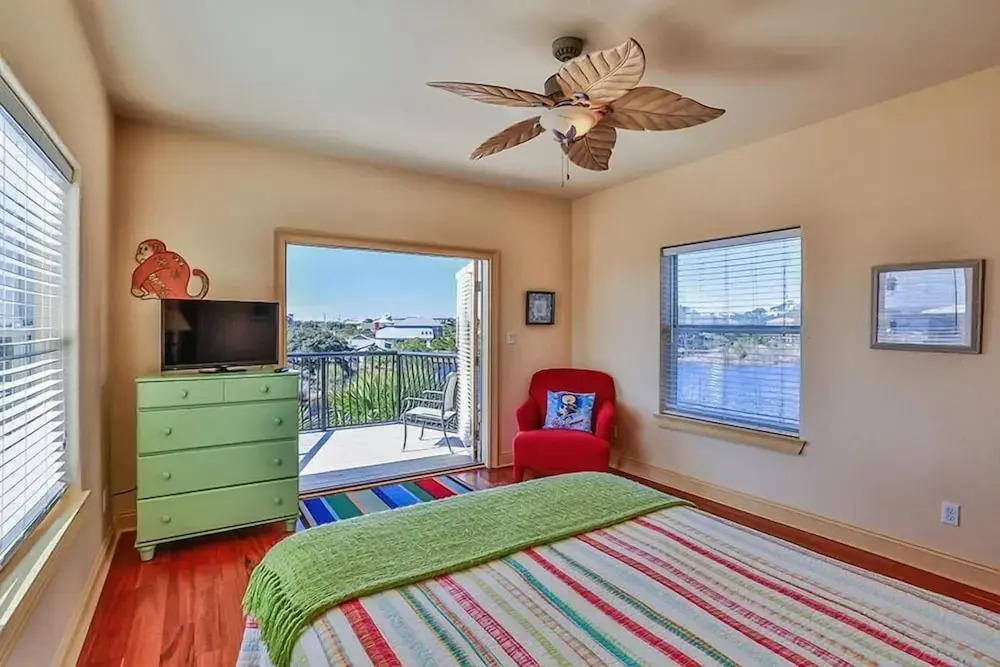 LILLY PAD 3 Bedroom Holiday Home by Five Star Properties