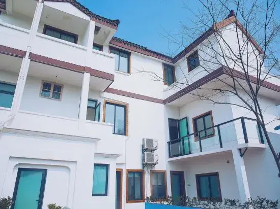 Manqu Hostel
