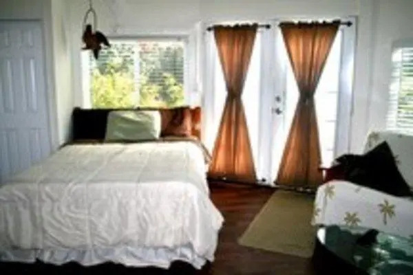 Mission Bay Cottage