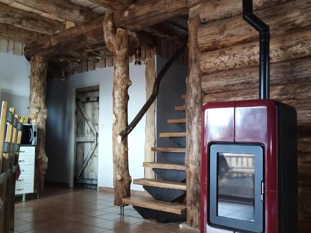 Chalet Authentique en Forêt, 6 Pers, Proche Gérardmer, Sentiers & Stations de Ski - FR-1-589-378