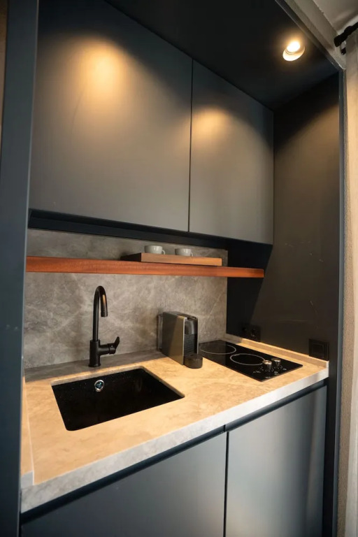 Alp Suites Pinehill