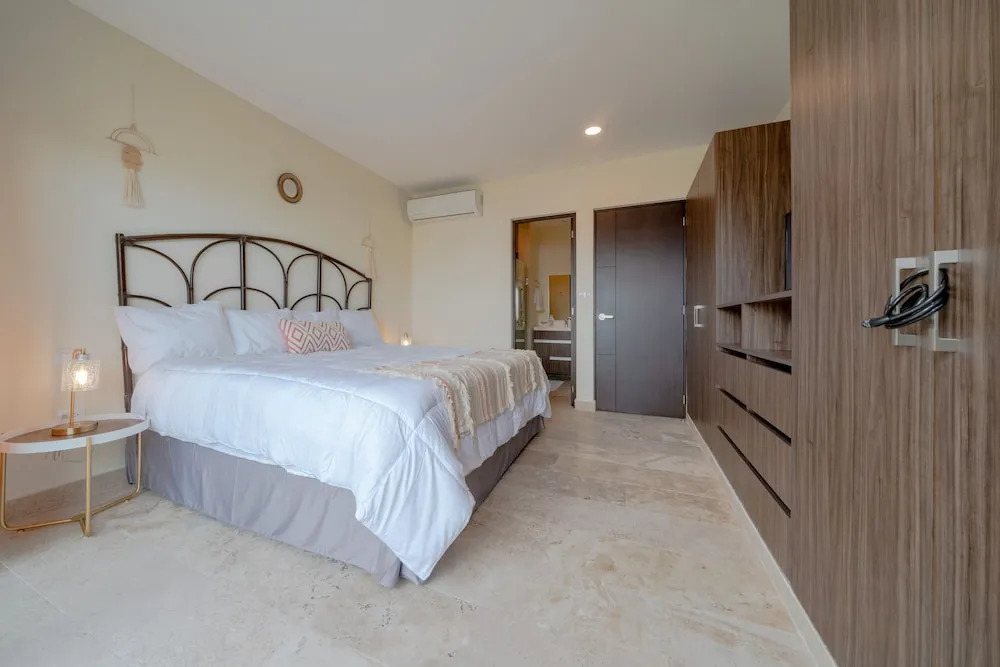 Condo Verde Oasis -  Veranto Condos