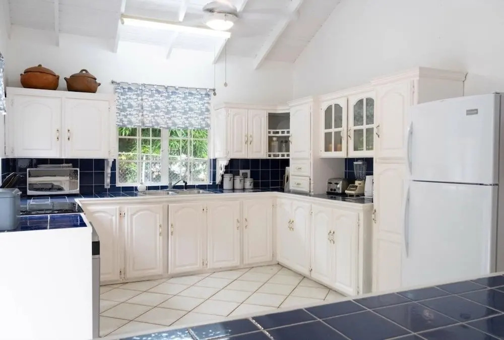Two Bedroom Villa with Private Pool Near to Beaches - Date House 2 Villa by RedAwning