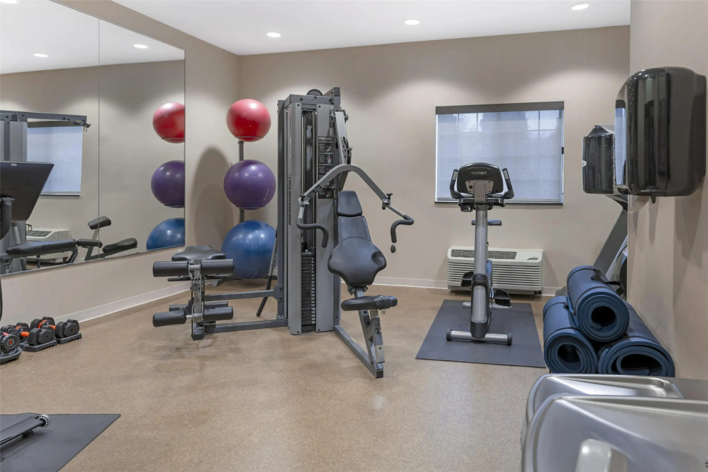 Best Western PLUS Vineyard Inn and Suites