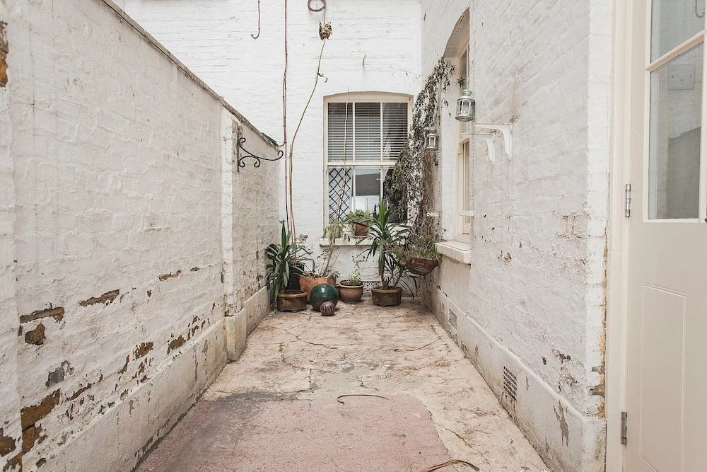 1 Bedroom Apartment in a Historic Building