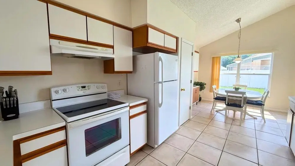 Upstay Stylish 3BR Family-friendly Retreat w Patio