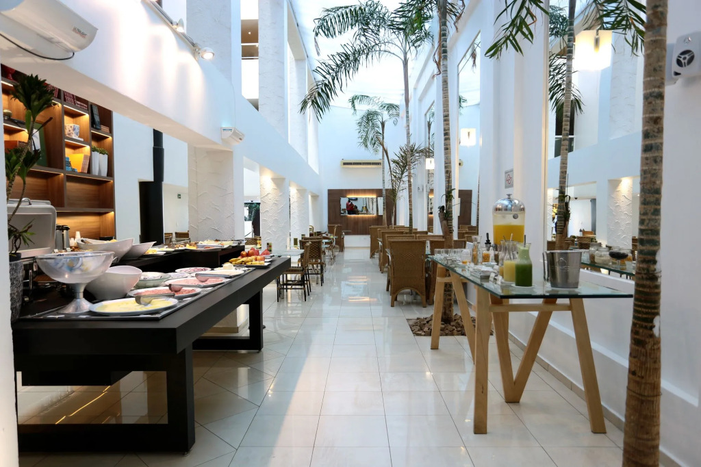 Oasis Tower Hotel