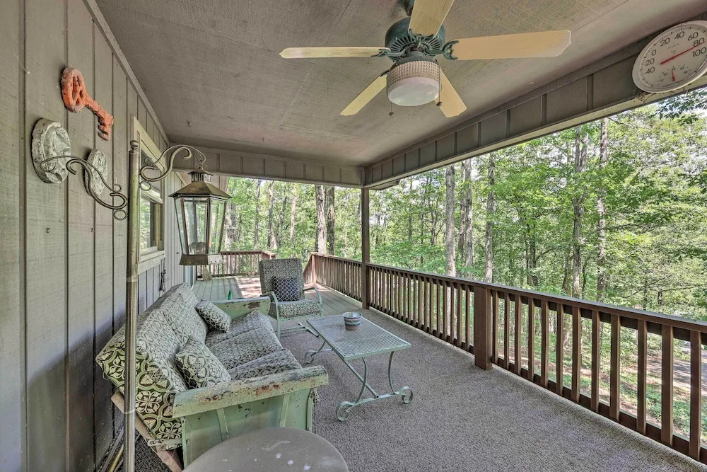 Furnished Deck w/ Views: Hot Springs Cottage
