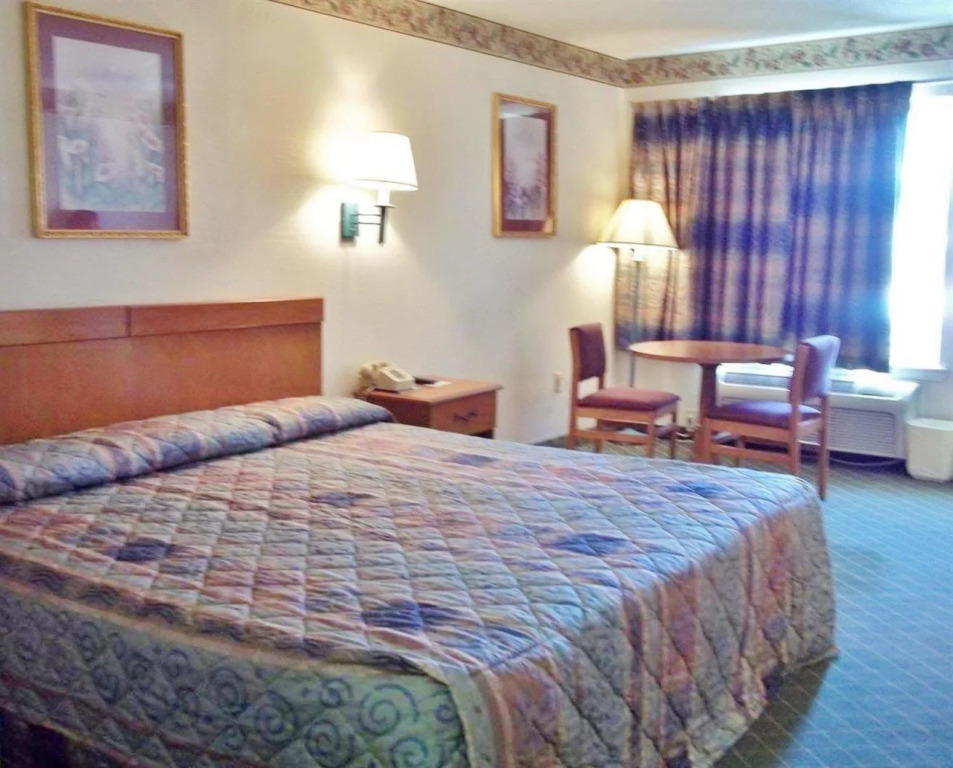 Americas Best Inn Brinkley