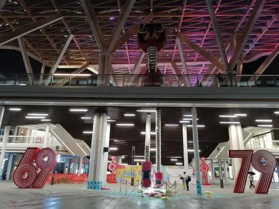 Davis International Apartment (Hongshan Subway Station, Shenzhen)