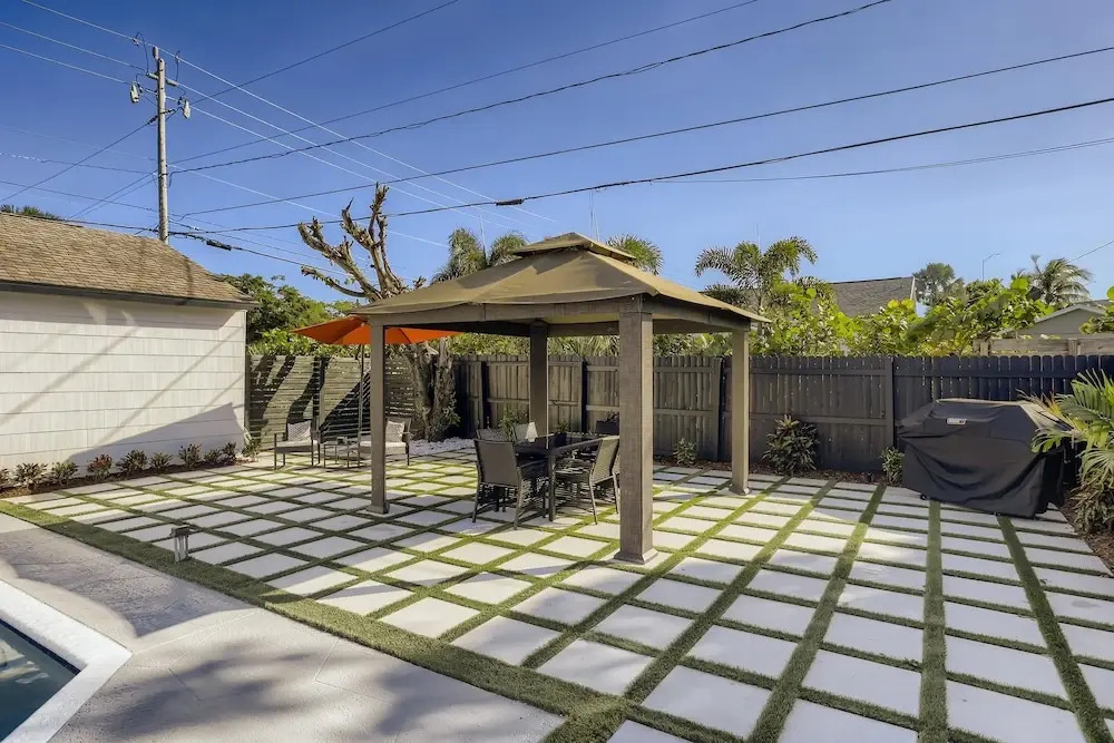 Ridgeway Villa - Revel in Sunlit Living with Backyard Gazebo & Pool