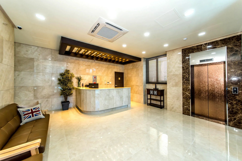 Zamong Hotel