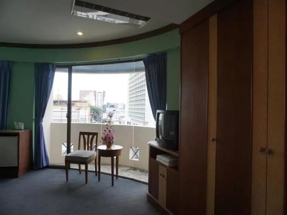 Tanaphat Hatyai Hotel