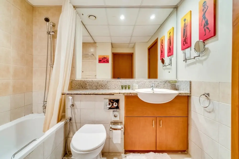 1 Bedroom Apartment Greens