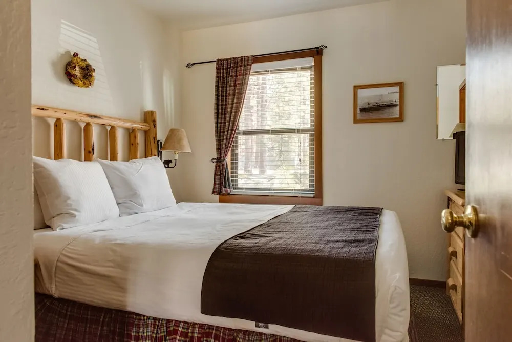 Franciscan Lodge