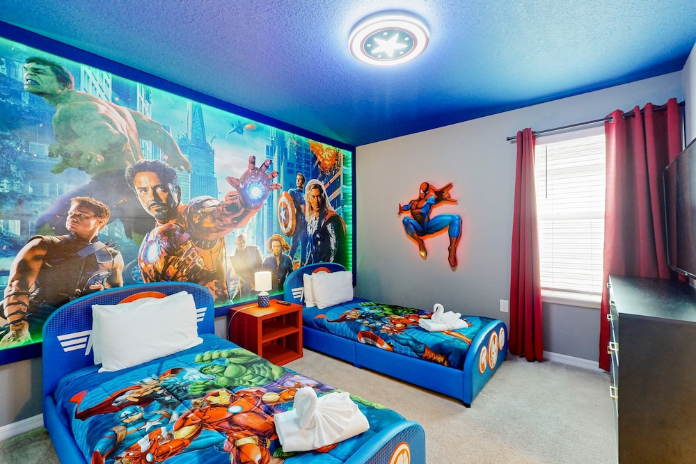 Inviting Family-friendly Home W/private Pool, Spa, Central AC, & W/D