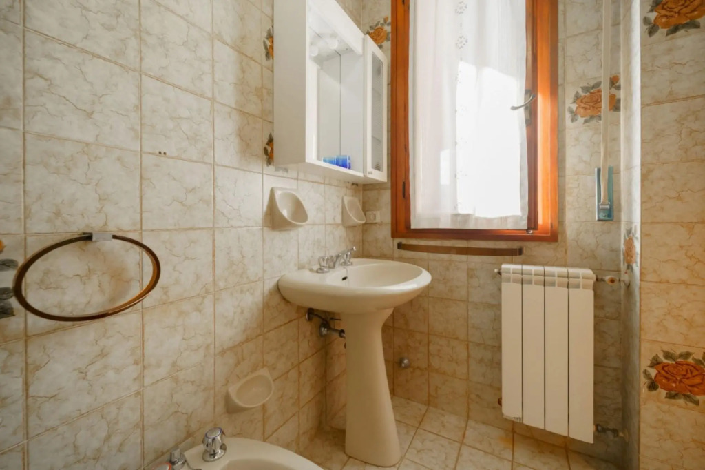 Apartment Sara in a residential hamlet convenient for getting around all sides of the island-TRILOCALE SARA