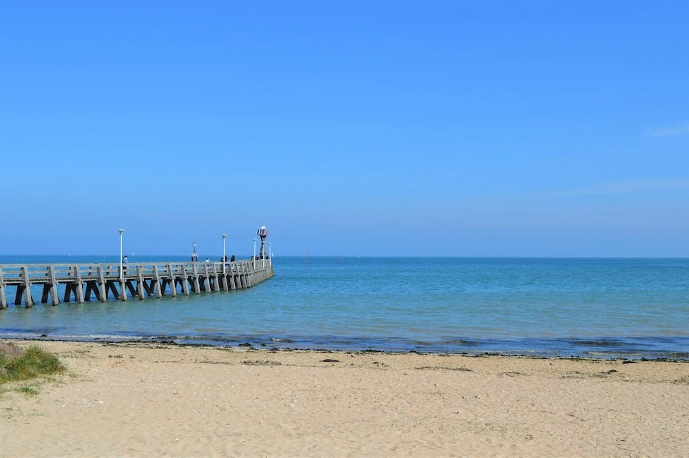 Charmant studio avec balcon à 20m de la mer