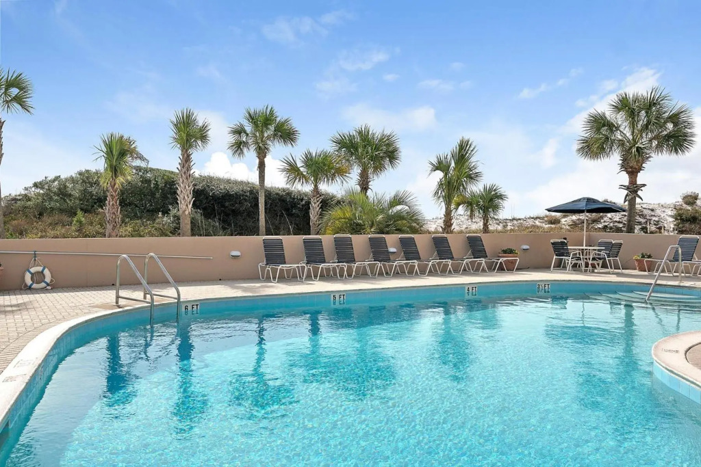 Beach Manor 0111