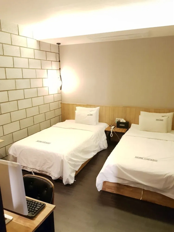 Dwell Hotel