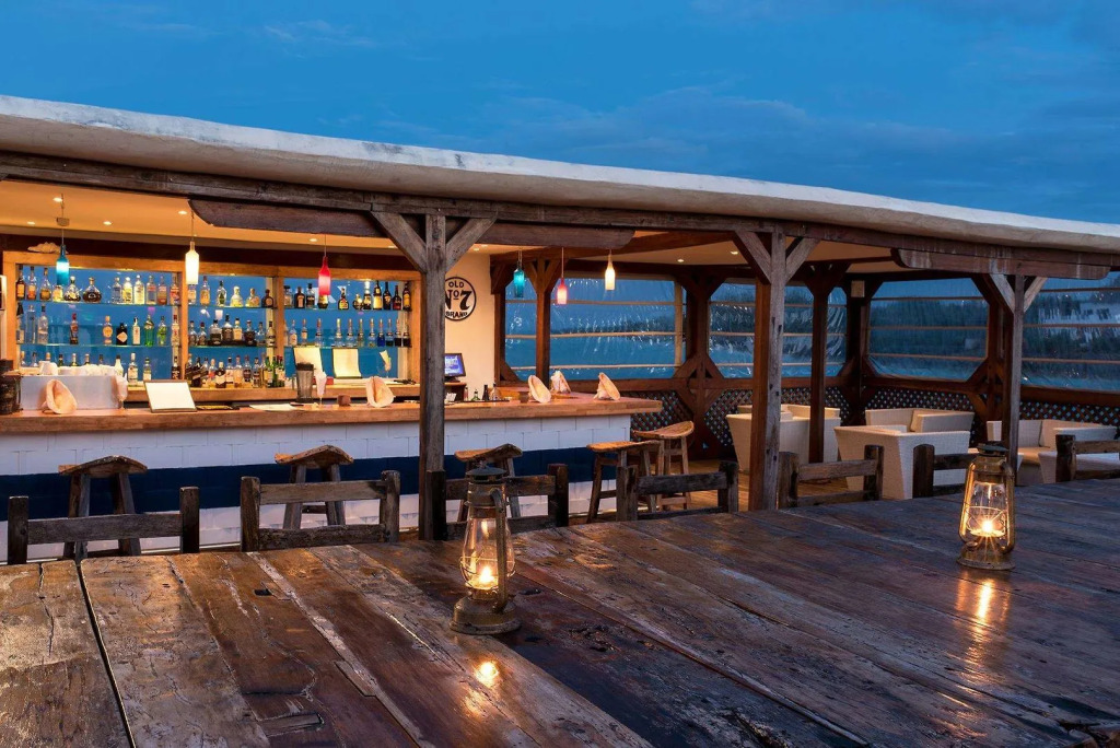 Essque Zalu Zanzibar