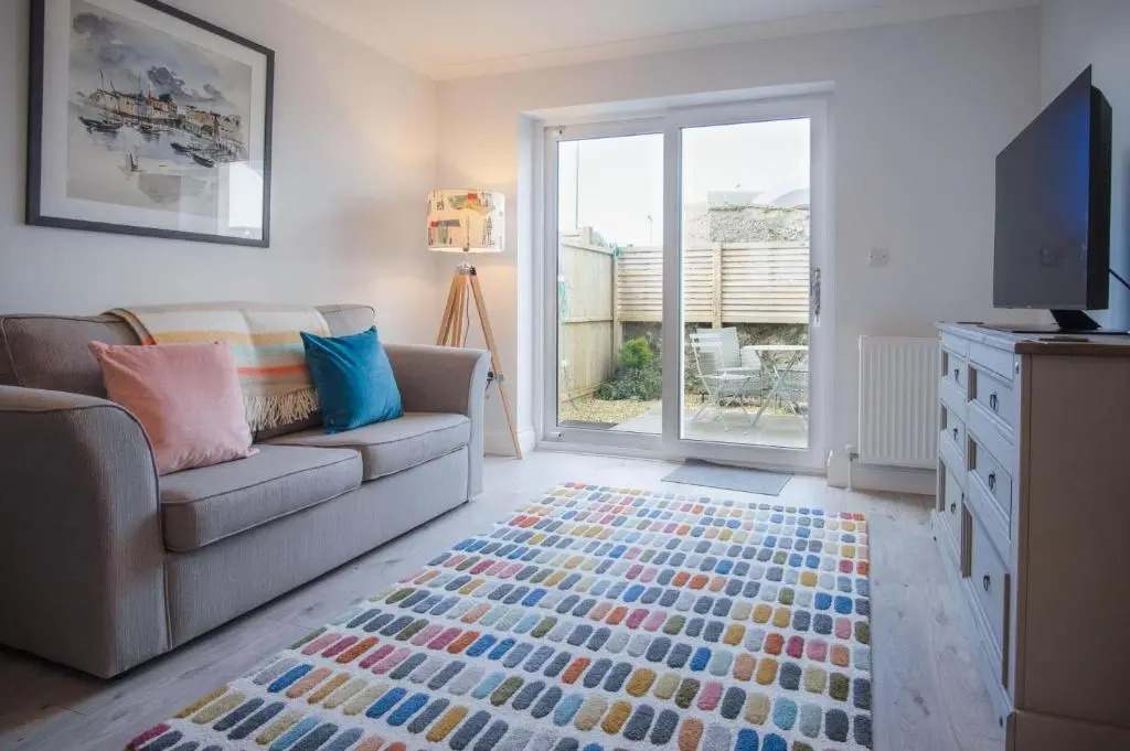 Ty Melyn - 2 Bedroom Cottage - Tenby