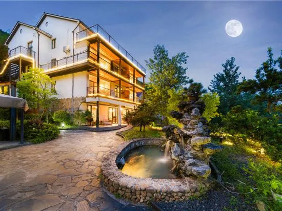 Moganshan maple elegant villa