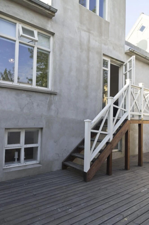 Briet Apartments