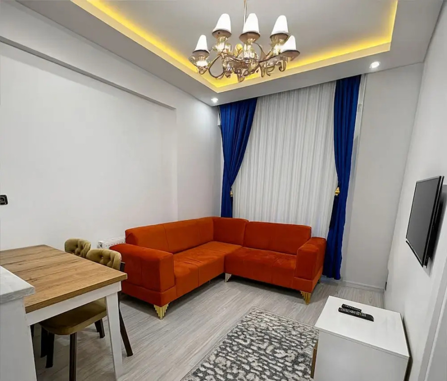 Fullmoon Suit Otel