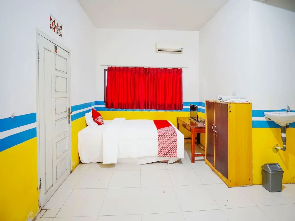 OYO Life 2820 Hotel Perdana Syariah