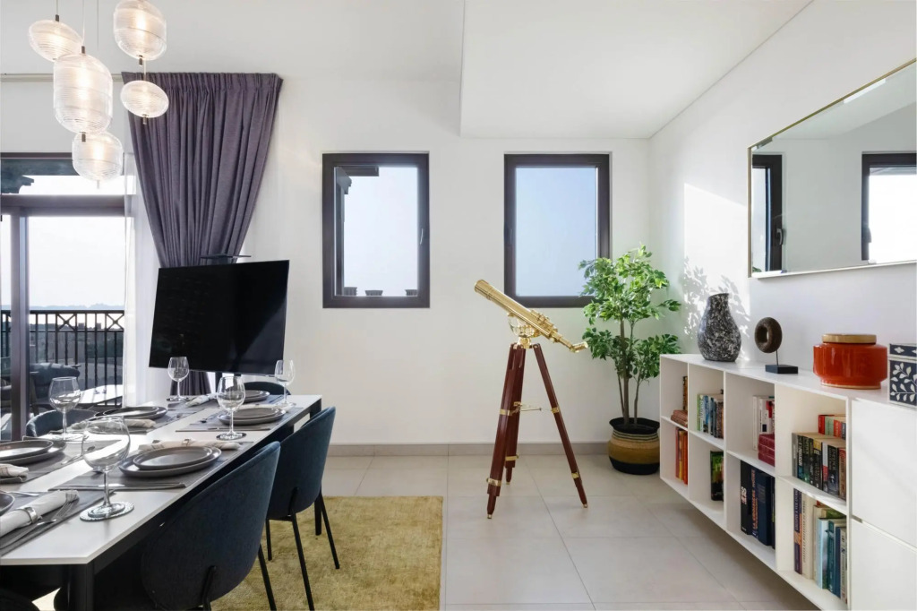 Exclusive Seaview 3BR Roof Terrace Apt  with Scenic Views of Burj alArab