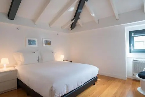 FLH Bairro Alto Balcony Flat