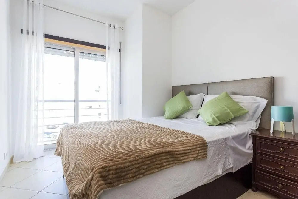 Apartment with 2 Bedrooms in Albufeira, with Wonderful City View, Terrace And Wifi - 2 Km From the Beach