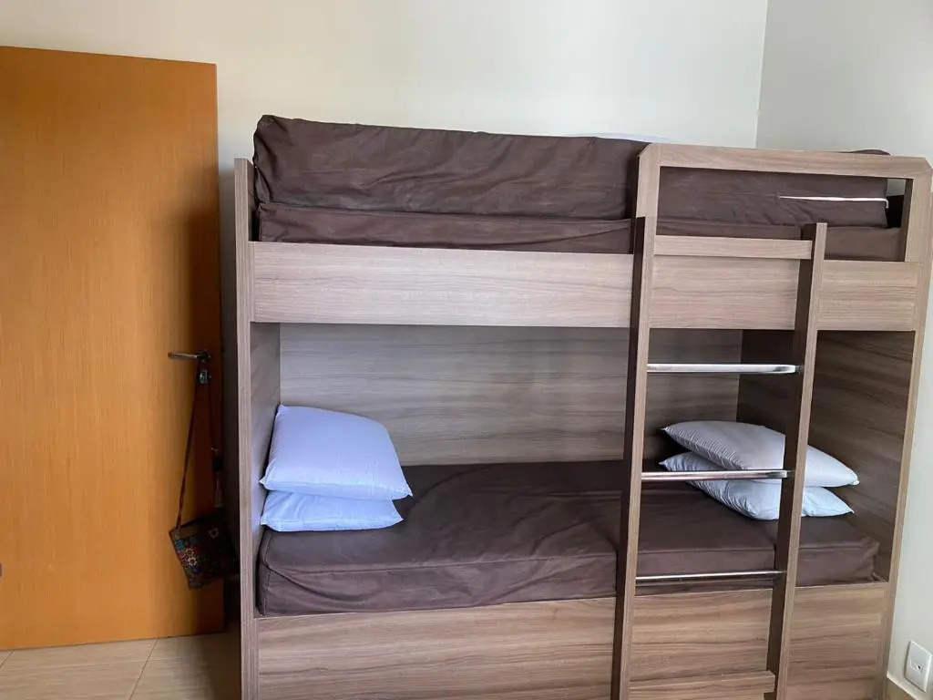 Apartamento confortável em caldas novas com espaço aquático, 6 piscinas , 3 hidromassagem , Bar e Restaurante , Sauna , espaço kids