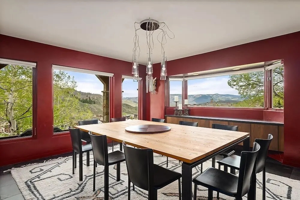 Timeless Ski-in/ski-out Snowmass Mountain Townhome by The Woodrun V Townhouses by RedAwning
