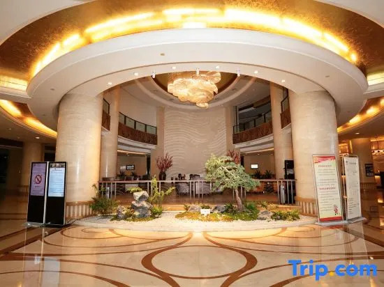 Oriental International Hotel (Leping City Donghu Park Branch)