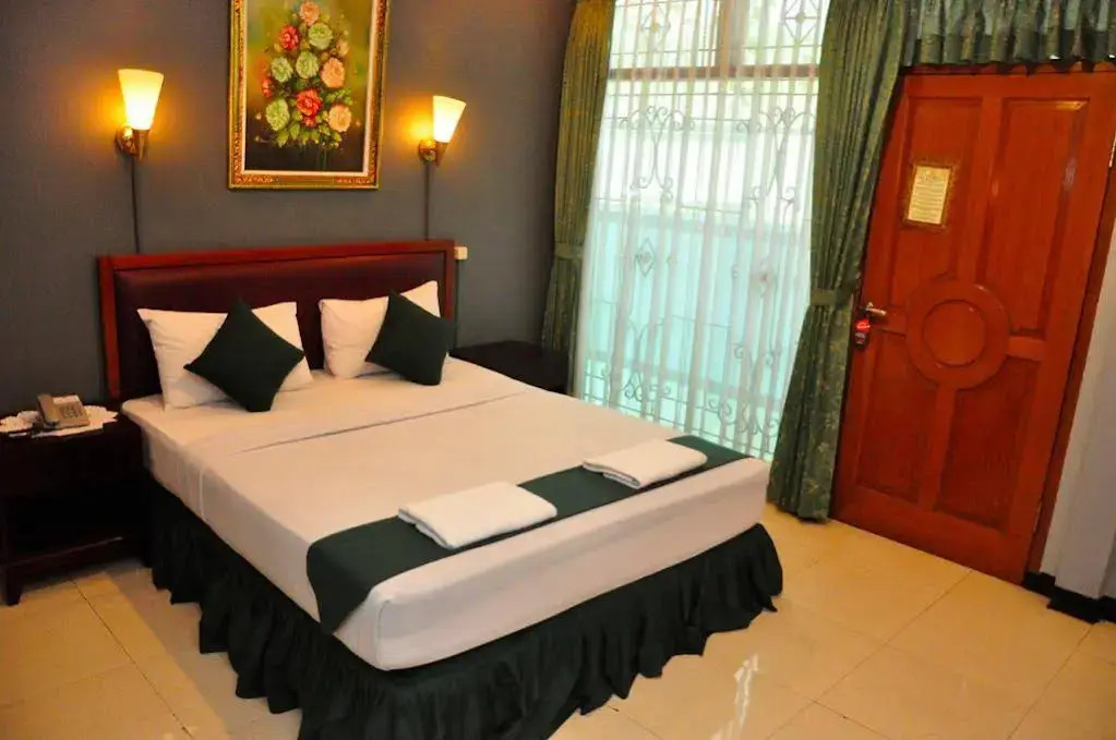 Benua Hotel