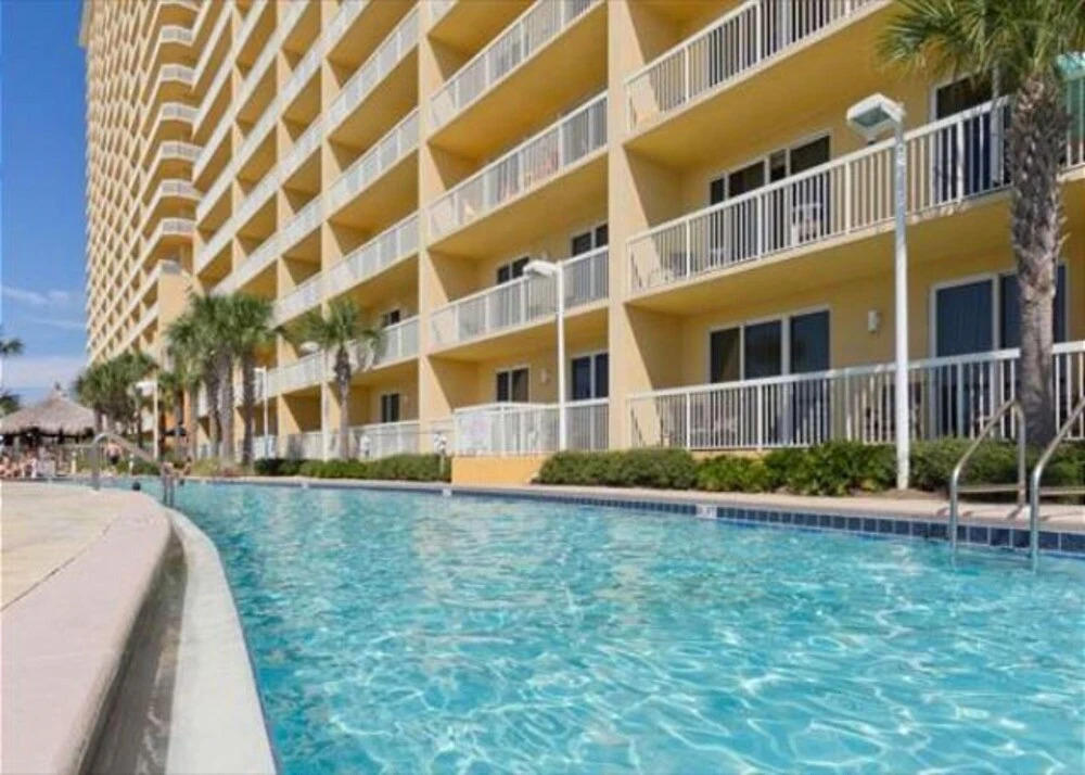 Calypso 1104 East by Forehand Rentals