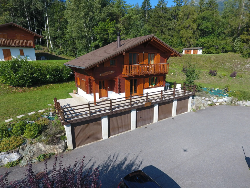 Chalet Escapade by Interhome