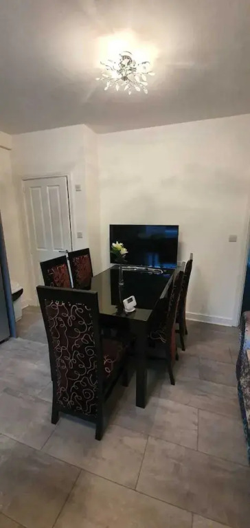 Fantastic New Room-2