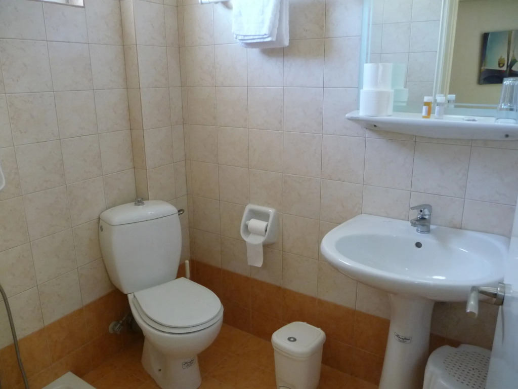 Hotel Flisvos