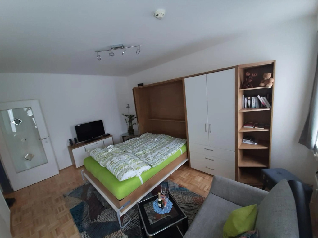 City Apartmentstudio mit Tiefgarage free parking