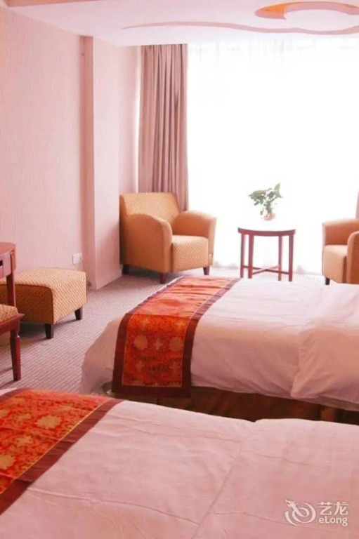 Juntian Hotel