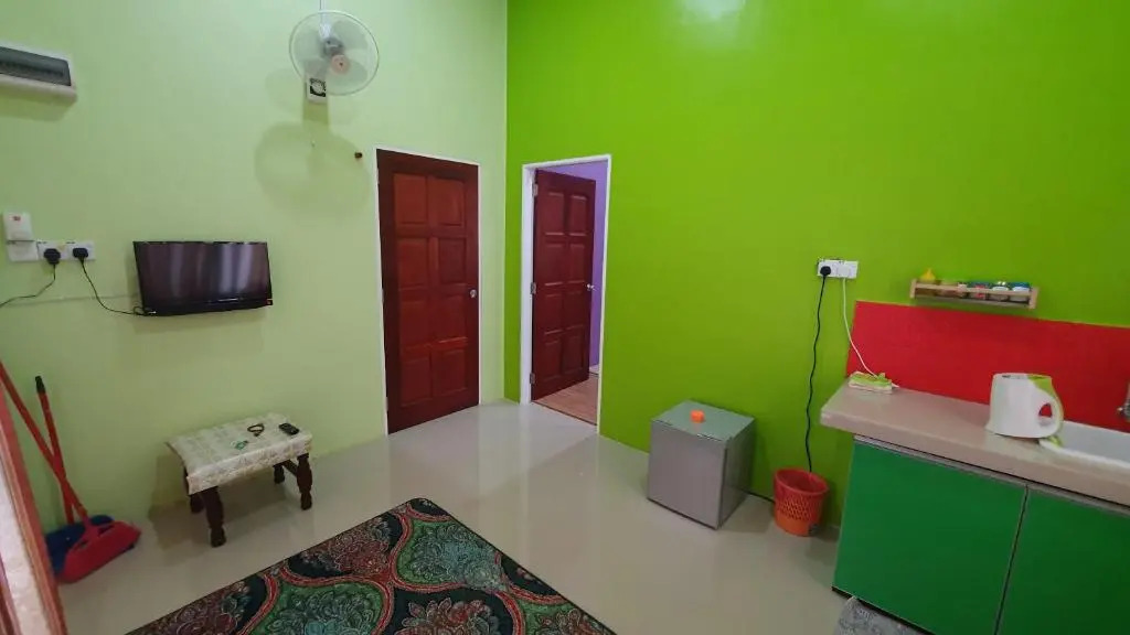 3H REST HOUSE @ HOMESTAY