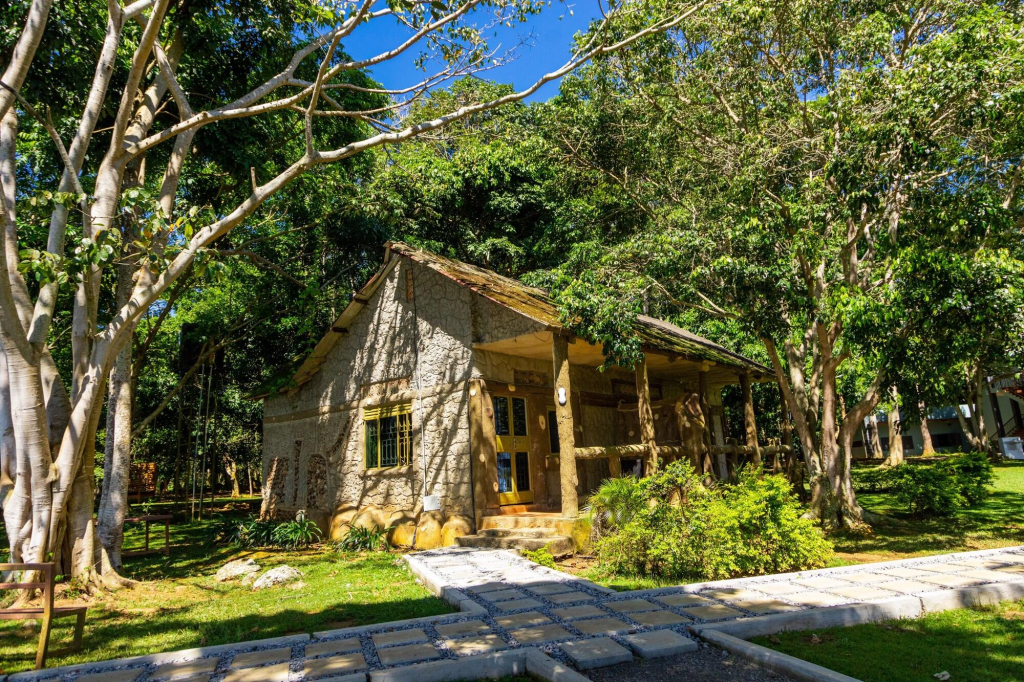 sundiata beach resort