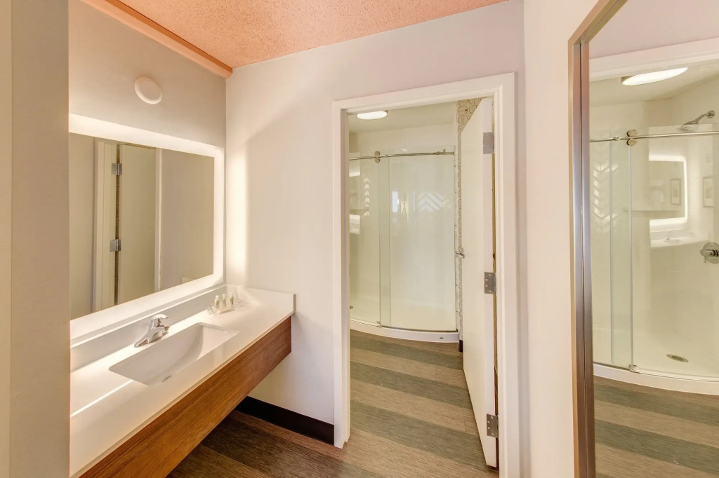 Holiday Inn Auburn-Finger Lakes Region, NY